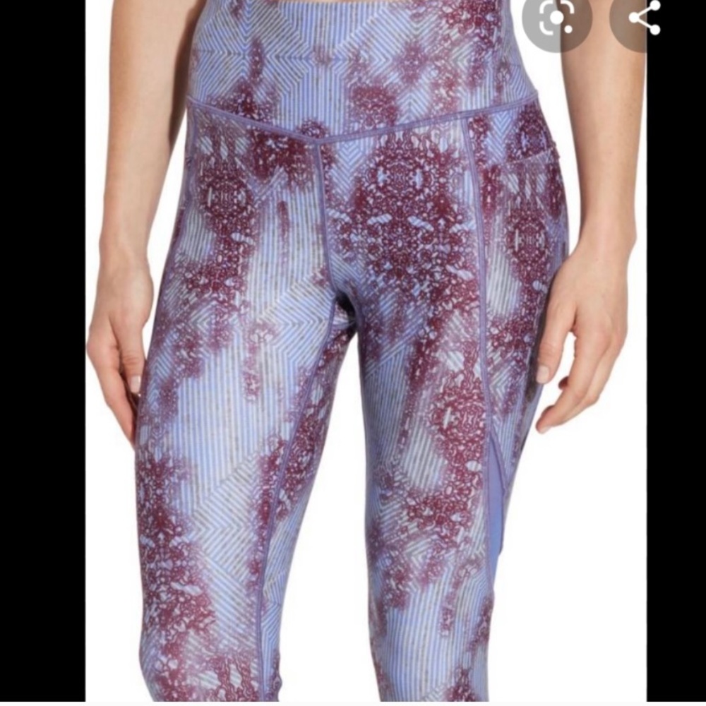 CALIA by Carrie Underwood Leggings
